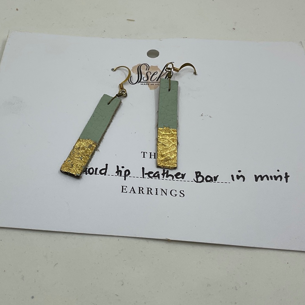 Sseko Gold tip leather bar earrings